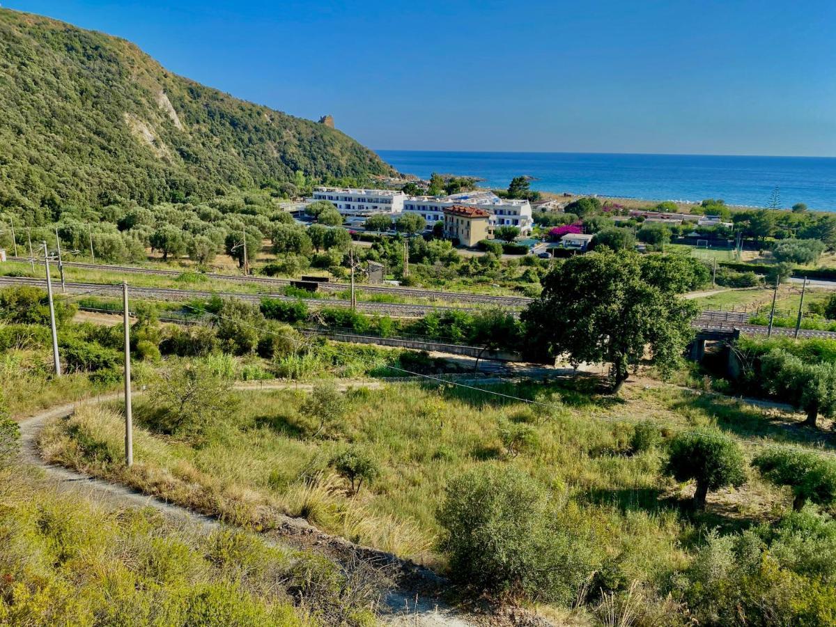 Villa Lo Scoglio Ascea Exterior foto